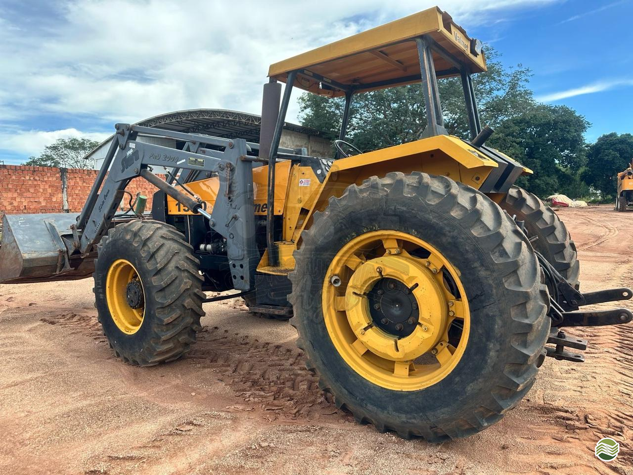 TRATOR VALMET VALMET 1580 Tração 4x4 Consulting Agro ITUVERAVA SÃO PAULO SP
